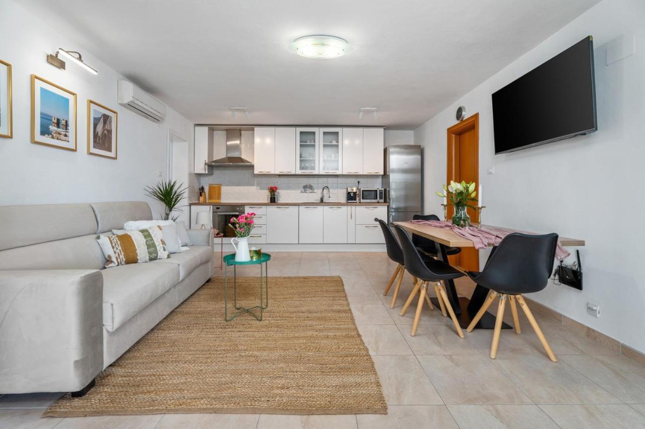 "Villa Del Mar" Beach Villa Mimice Dış mekan fotoğraf